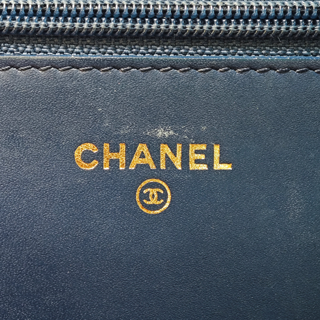 Chanel Matelassé Cuir verni Reissue 2.55 Wallet on Chain