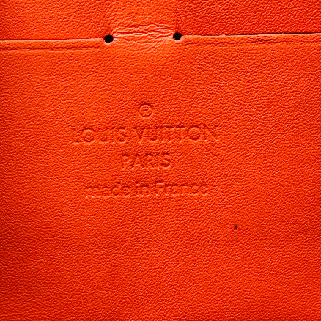 Louis Vuitton Damier Cobalt Race Pochette Voyage MM