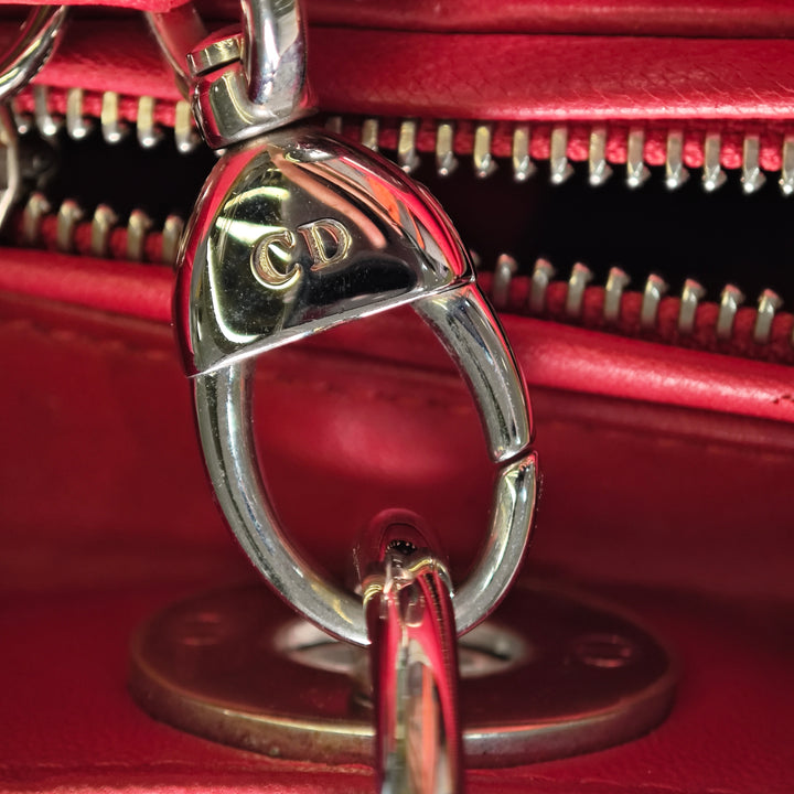 Dior Medium Cuir de veau Cannage Lady Dior