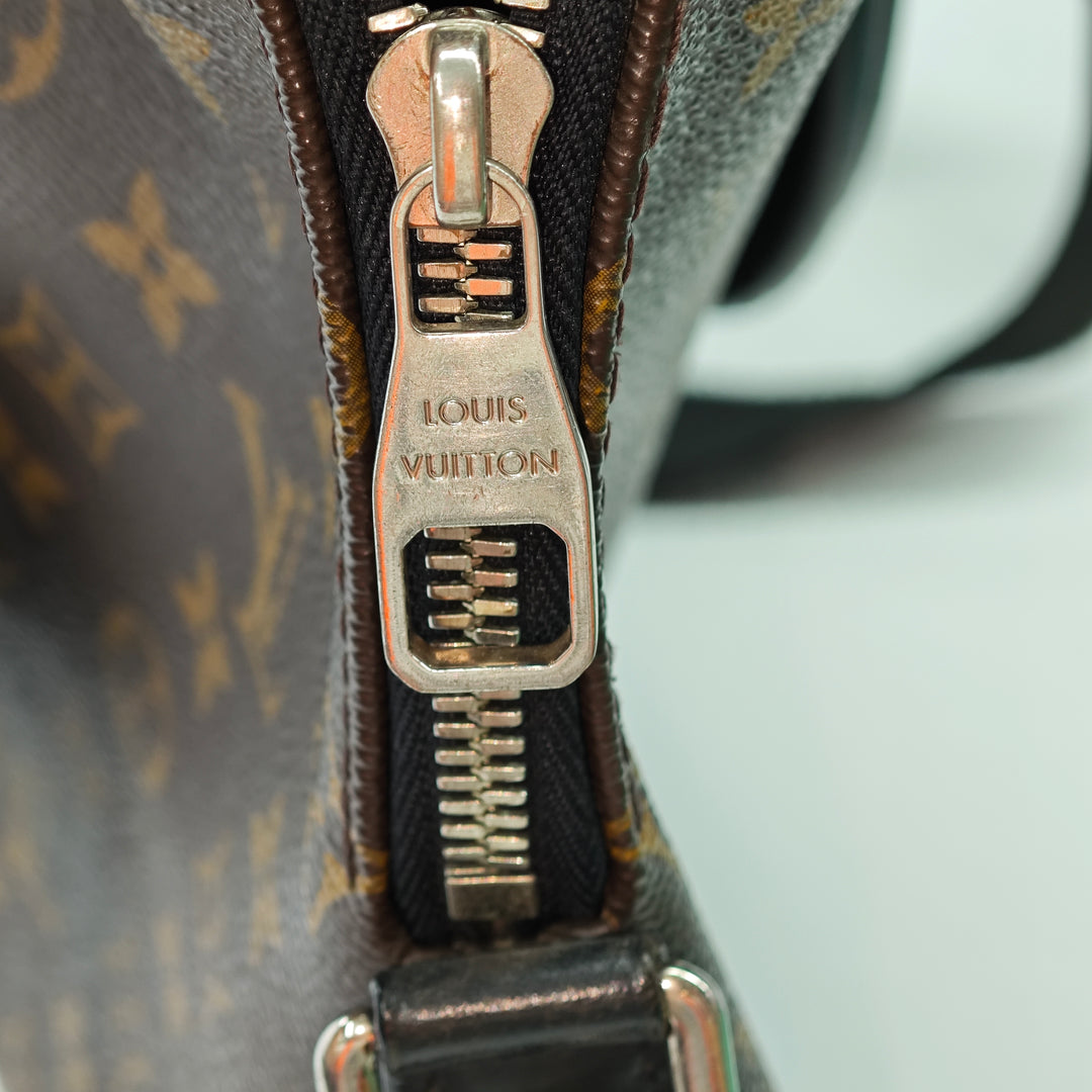 Louis Vuitton Monogram Macassar Porte Documents Jour