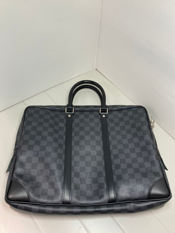Louis Vuitton Damier Graphite Porte Documents Voyage PM