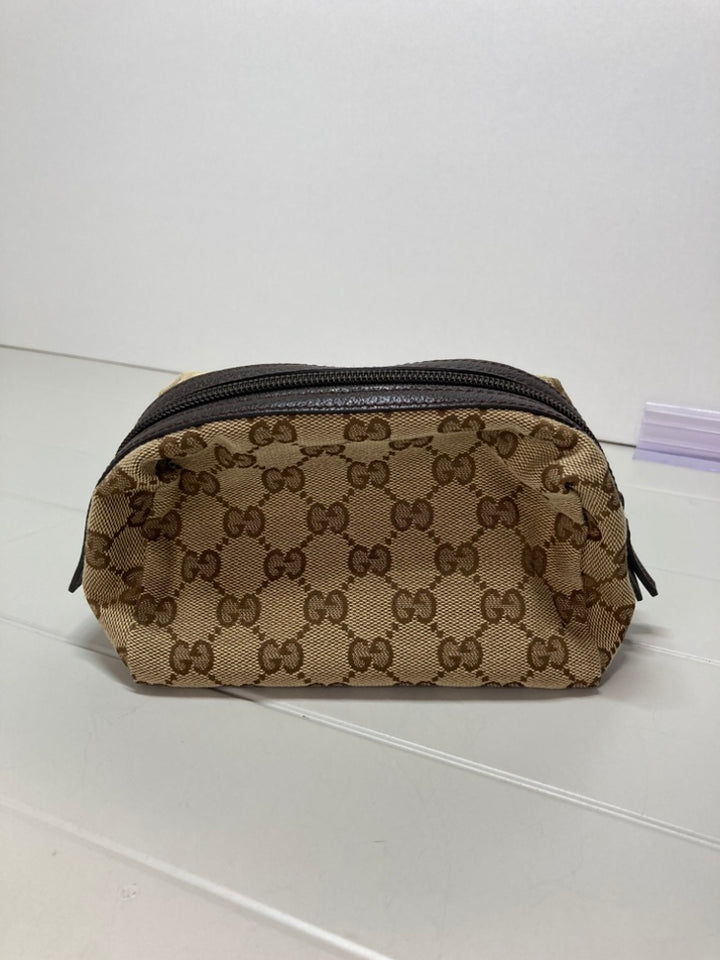 Gucci GG Toile Pochette