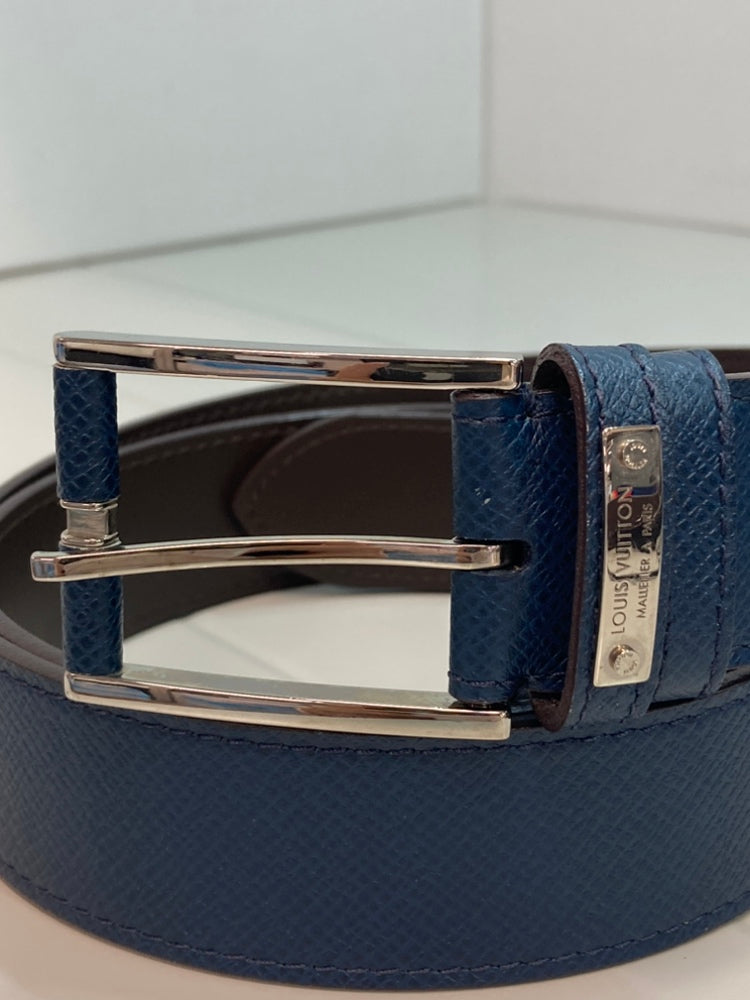 Louis Vuitton Taiga Ceinture Belt
