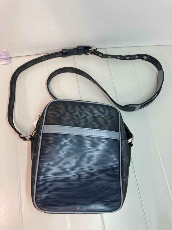 Louis Vuitton Epi Monogram Danube PM