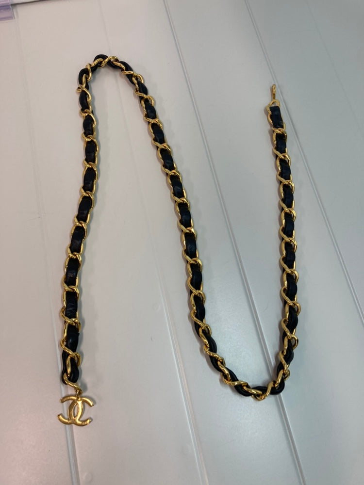 Chanel CC plaqué Cuir Woven Chain Link Belt