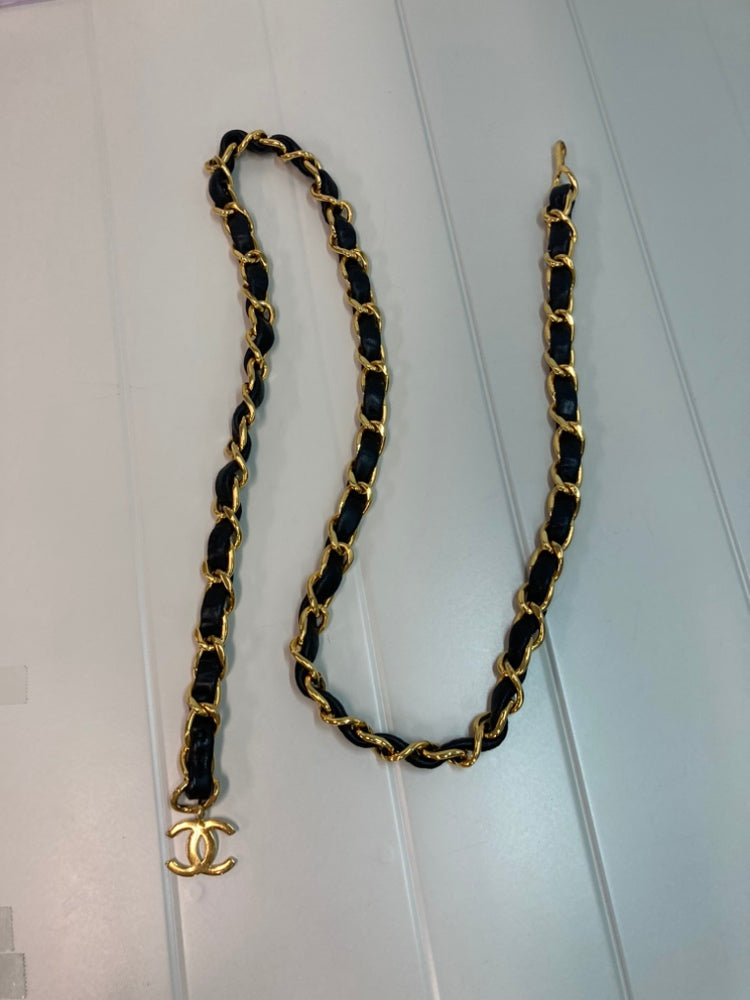 Chanel CC plaqué Cuir Woven Chain Link Belt