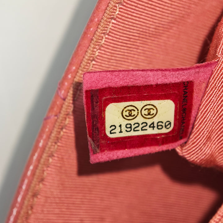 Chanel Matelassé froissé Cuir verni Pagoda Accordion à rabat