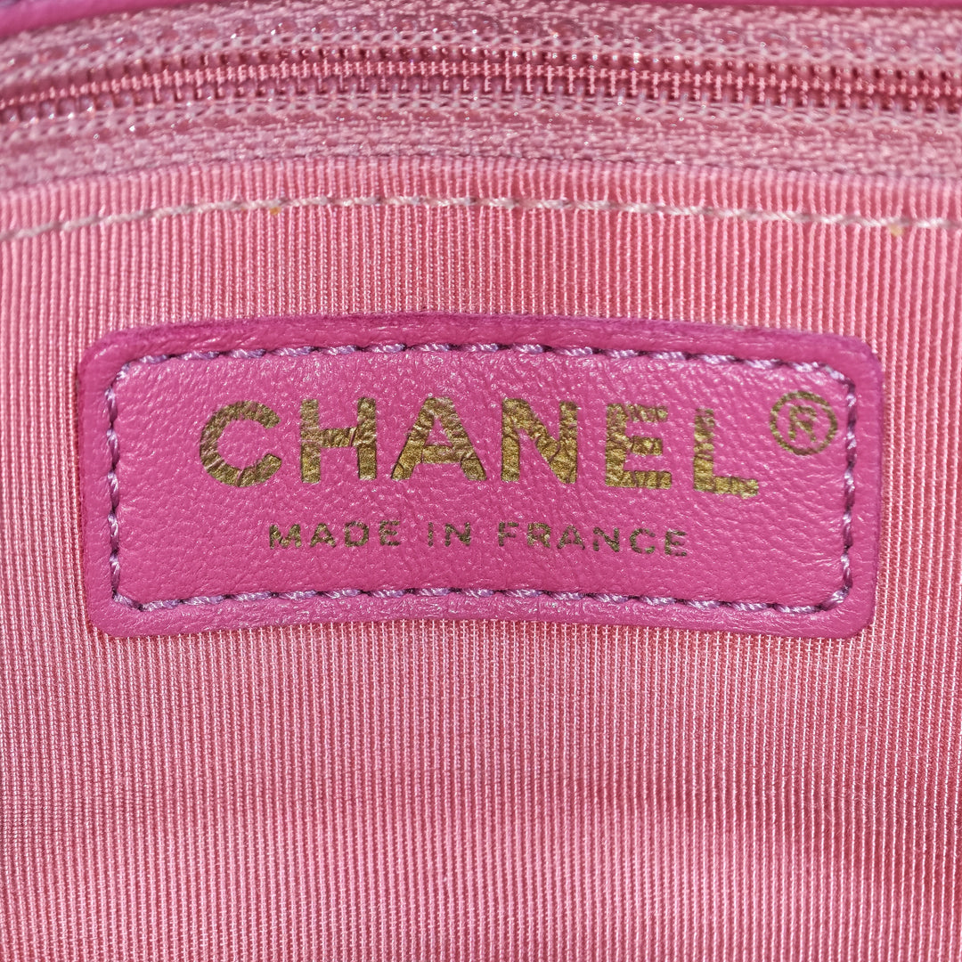 Chanel Matelassé froissé Cuir verni Pagoda Accordion à rabat