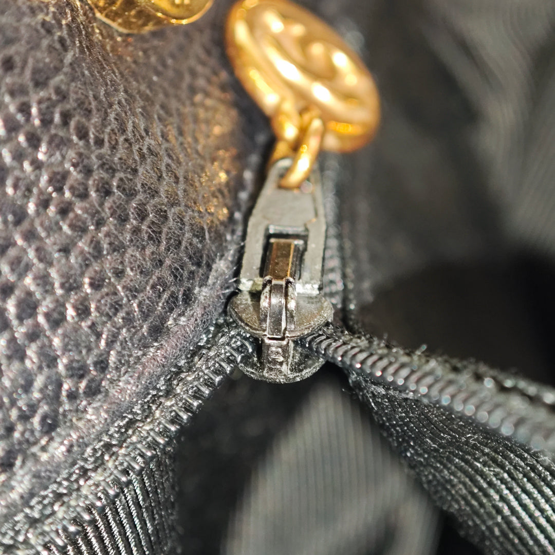 Chanel CC Caviar Front Pocket Sac bandoulière