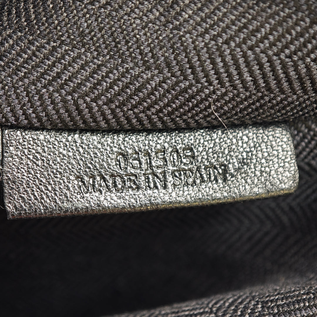 LOEWE embossé Cuir Anagram Repeat T Pochette