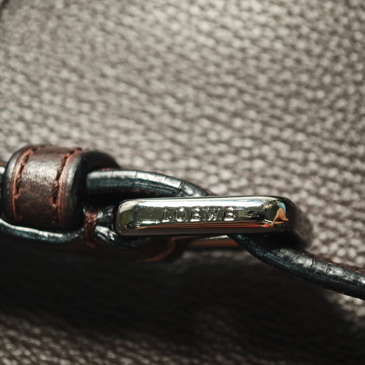 LOEWE Cuir Anagram à rabat Sac porté croisé