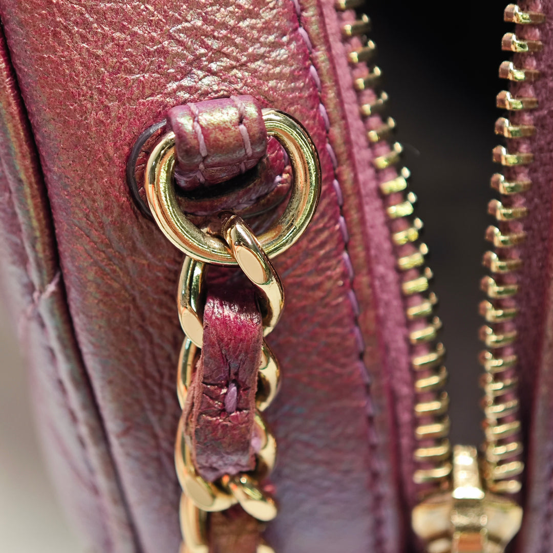 Chanel Matelassé Iridescent Cuir d’agneau Rond Pochette avec chaîne
