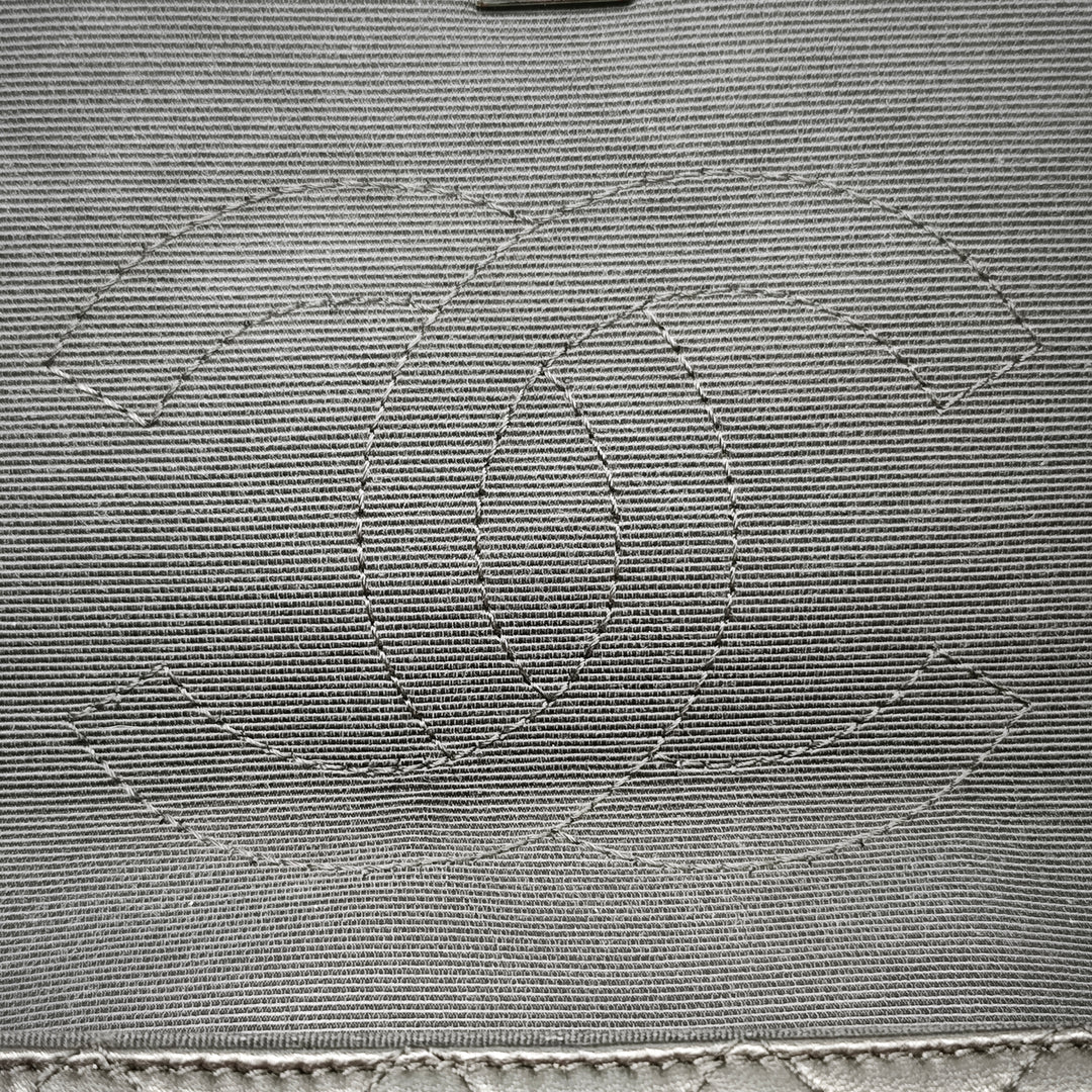 Chanel CC Matelassé Cuir d’agneau et Grosgrain So à rabat