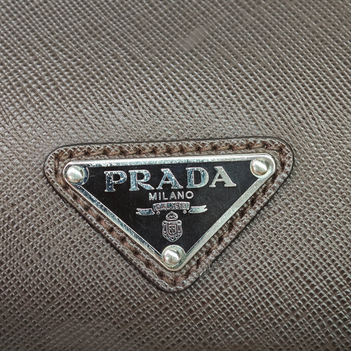 Prada Saffiano Cuir Travel Front Zip Pocket Porte-documents