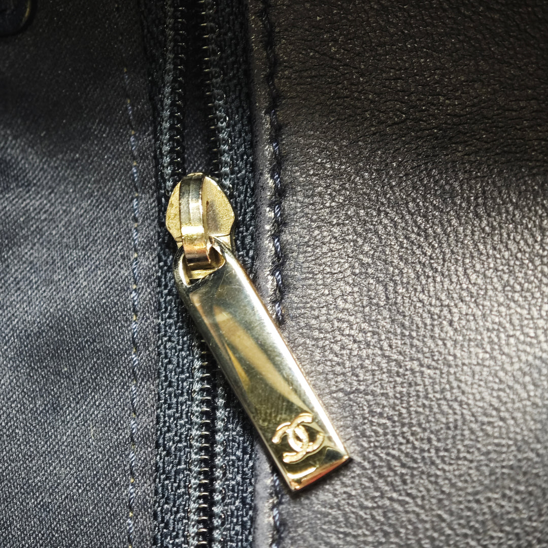Chanel Jumbo Matelassé Cuir verni 3 Compartment à rabat