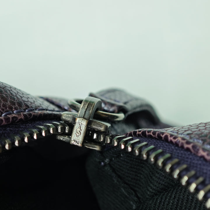 Chanel Medium Matelassé Iridescent Caviar Easy à rabat