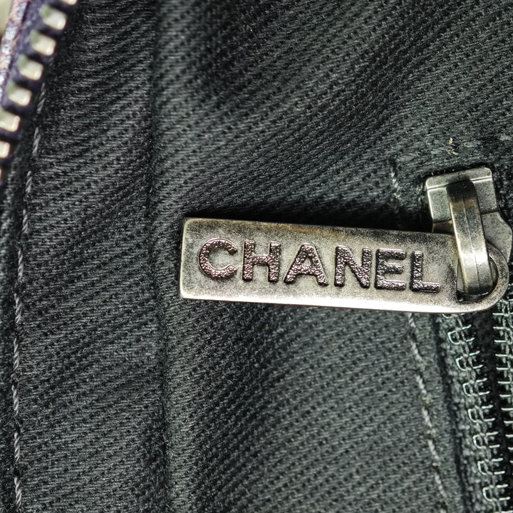 Chanel Medium Matelassé Iridescent Caviar Easy à rabat