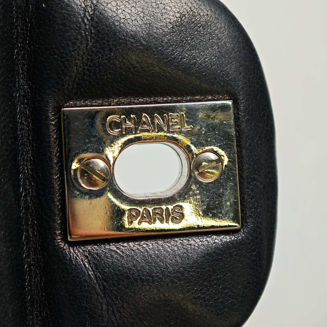Chanel Medium Classic Cuir d’agneau Double rabat