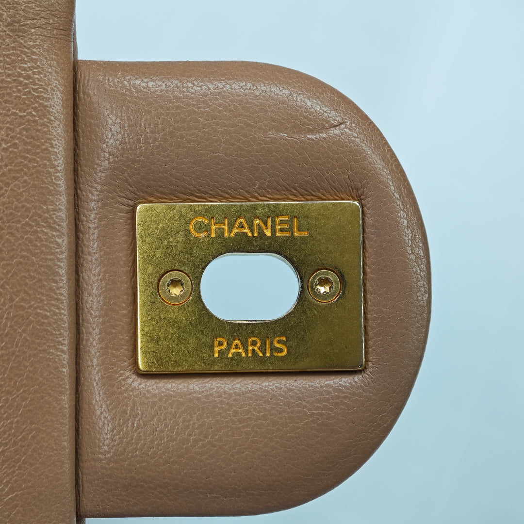 Chanel Small Matelassé Cuir d’agneau Pillow Crush à rabat