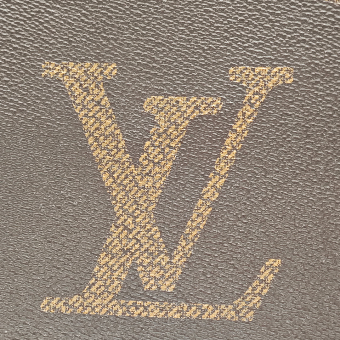 Louis Vuitton Monogram Reverse Giant OnTheGo GM