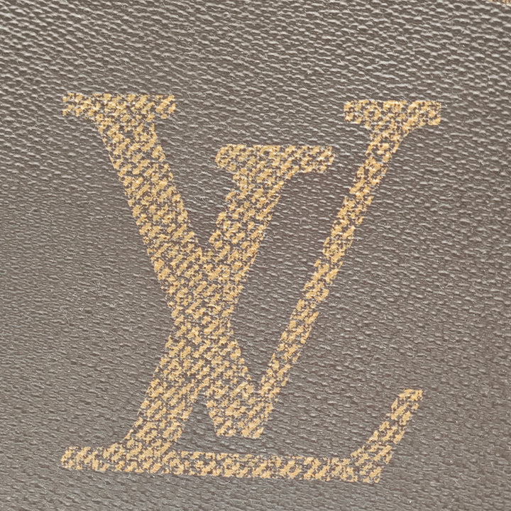 Louis Vuitton Monogram Reverse Giant OnTheGo GM