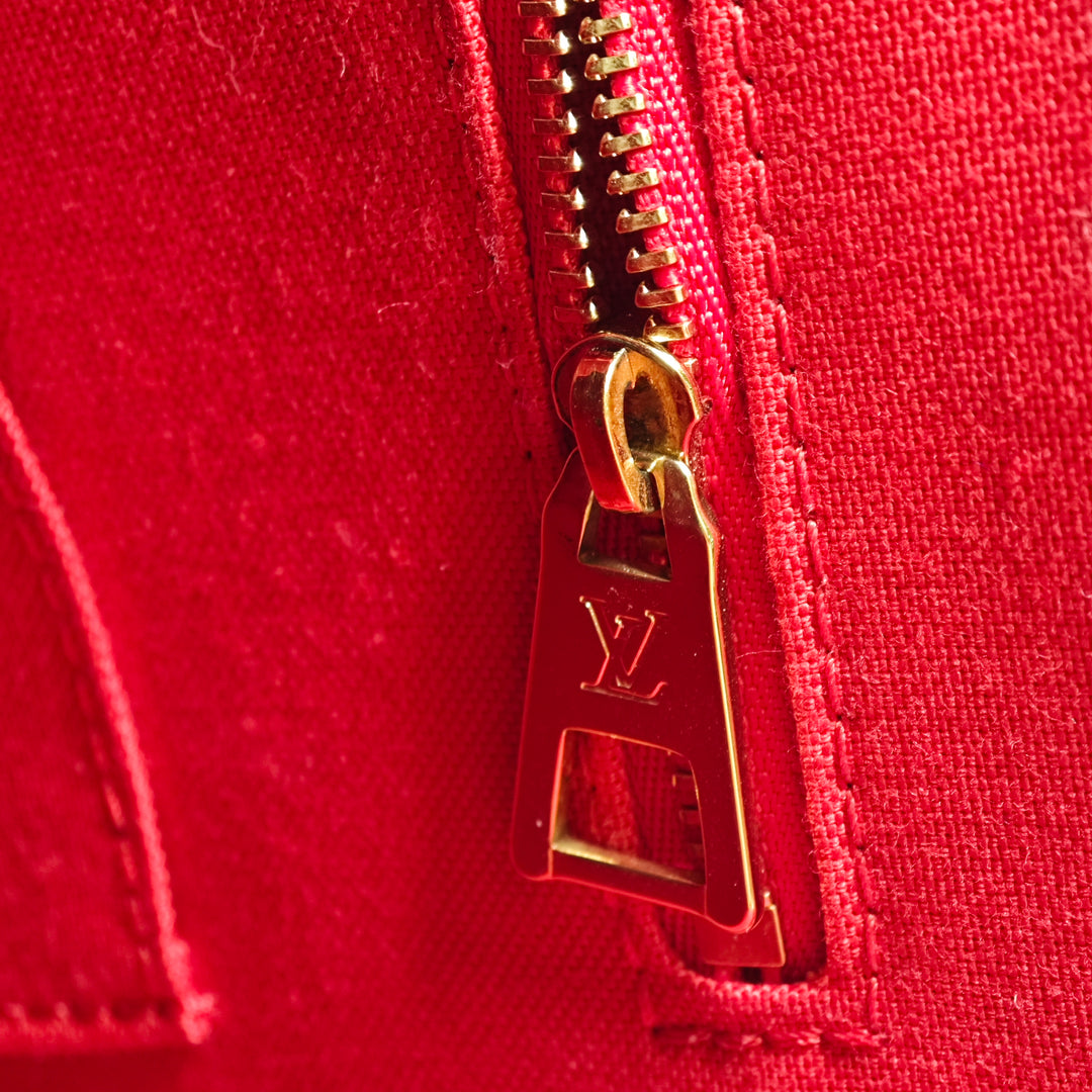 Louis Vuitton Monogram Reverse Giant OnTheGo GM