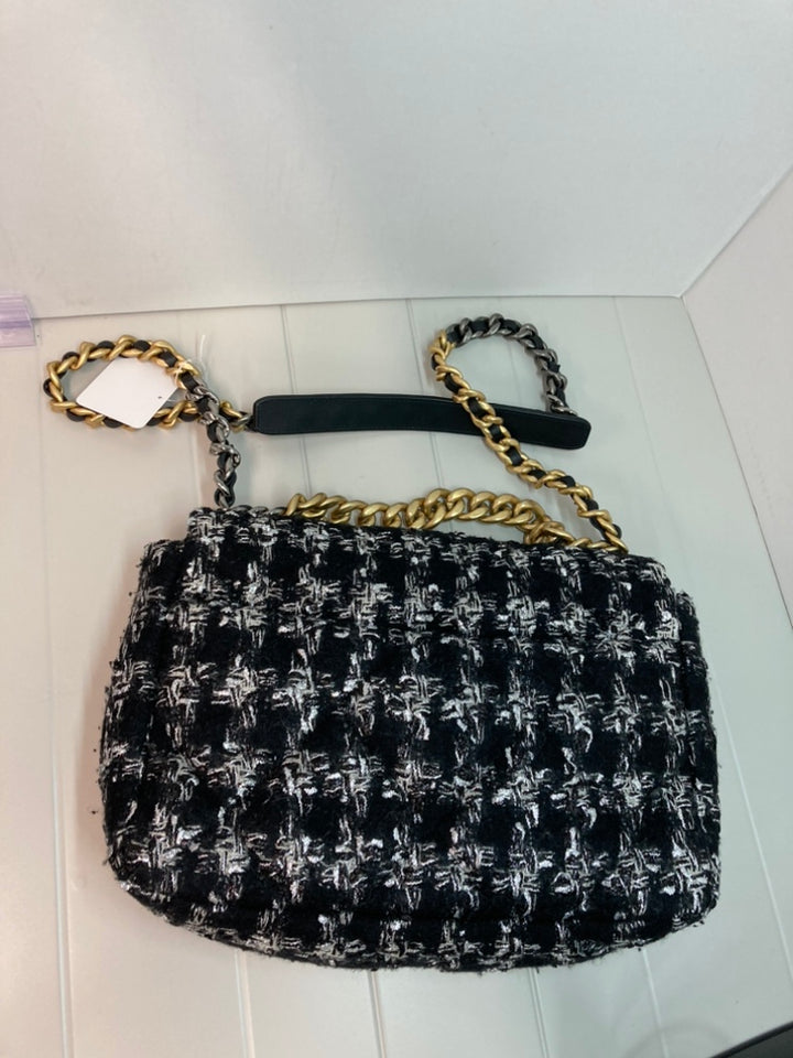 Chanel Large Tweed 19 à rabat