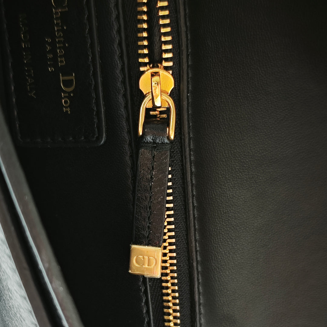Dior Cuir Montaigne 30 Pochette avec chaîne