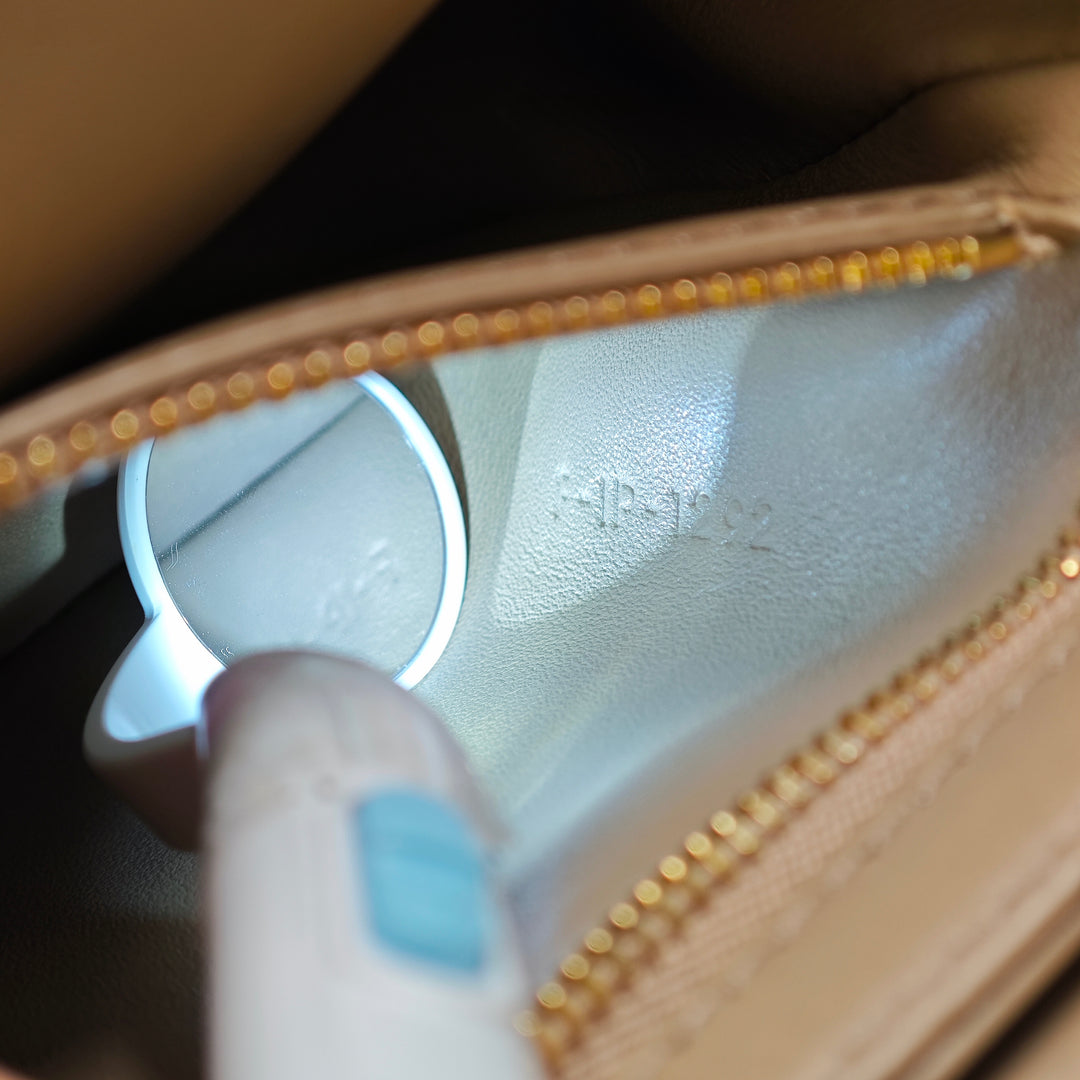 Celine Teen brillant Cuir de veau Triomphe Besace Clea Sac porté croisé