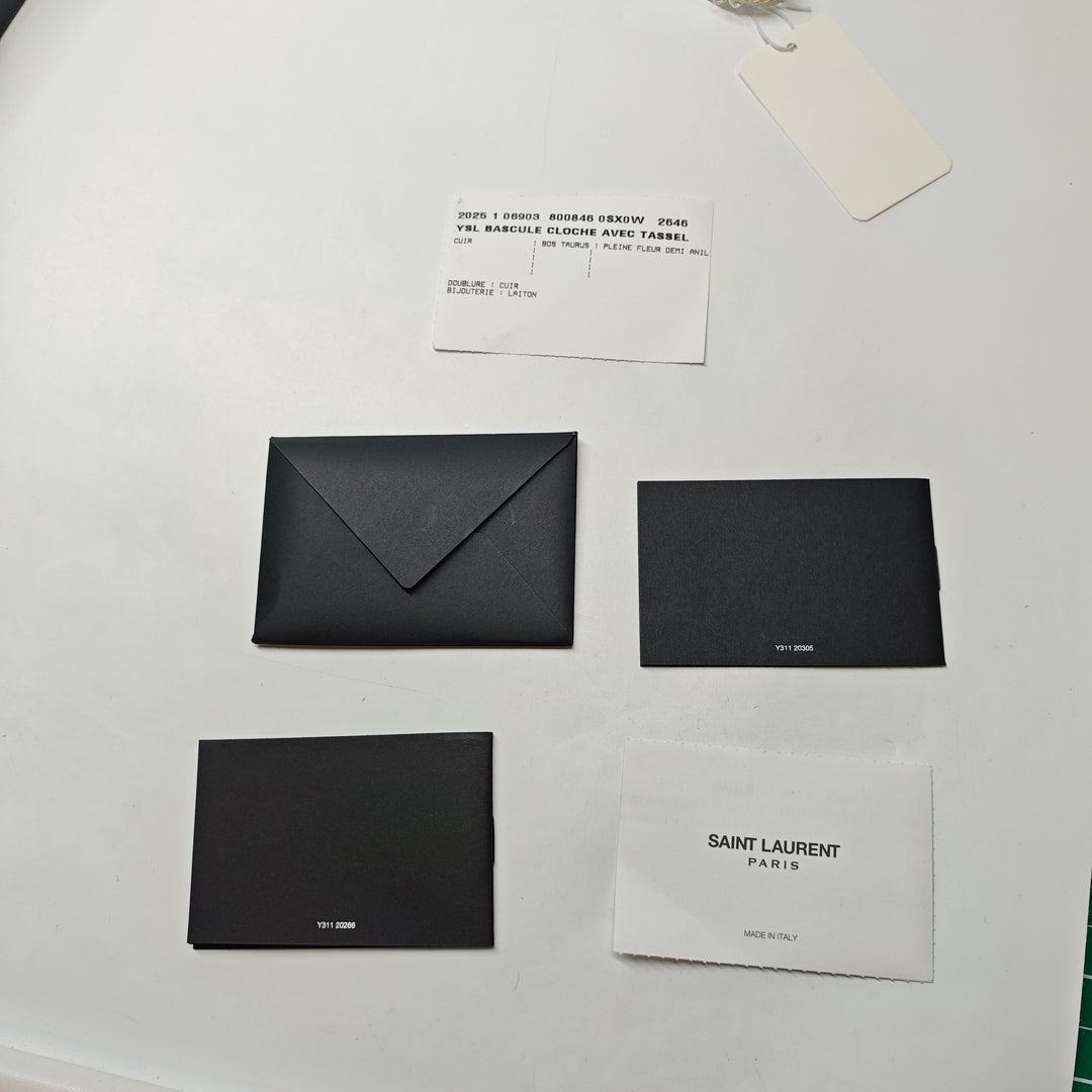 Saint Laurent Grain De Poudre Chevron Monogram Bill Pochette