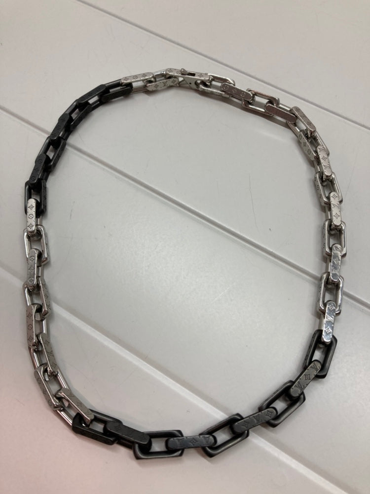 Louis Vuitton Stainless Steel Monogram Chain Collier
