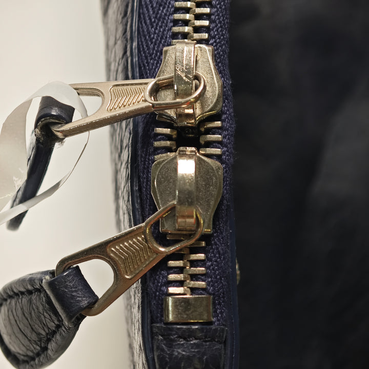 Balenciaga Cuir d’agneau Motocross Giant 12 Zip Around Flat Pochette