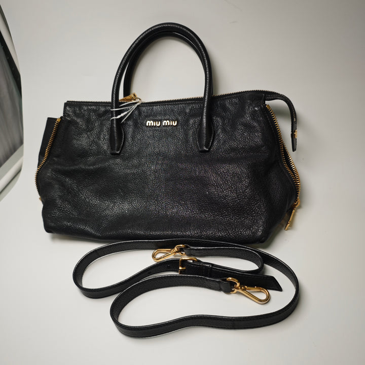 Miu Miu Cuir de chèvre Madras Zip Sac