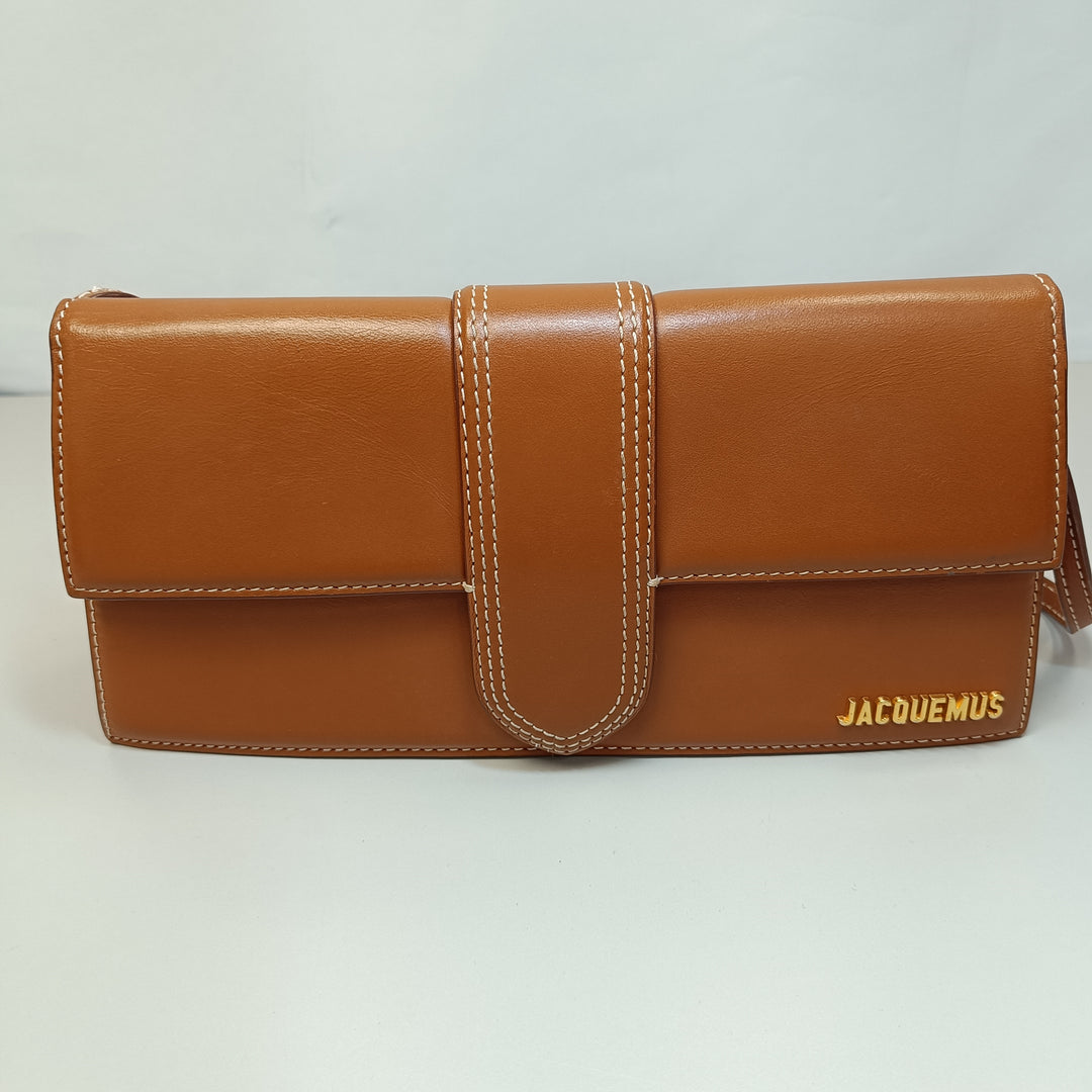 Jacquemus Cuir Le Bambino Long
