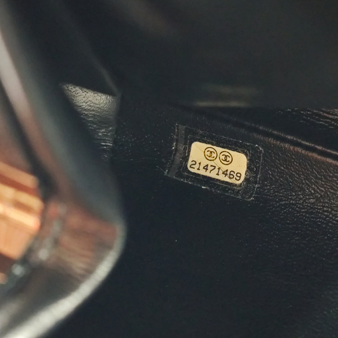 Chanel CC Matelassé Cuir d’agneau Frame Pochette