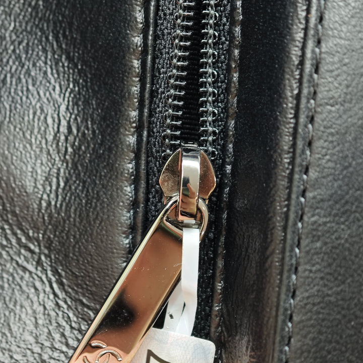 Chanel CC Matelassé Cuir d’agneau Frame Pochette