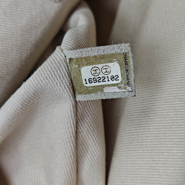 Chanel CC Matelassé Caviar Frame Pochette