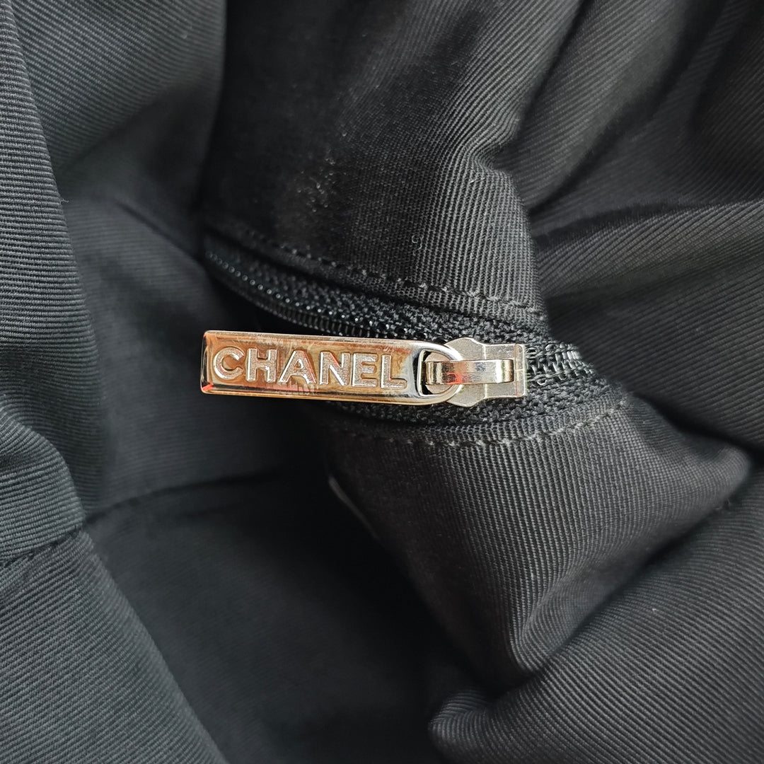 Chanel Matelassé Cuir d’agneau Grip Pochette