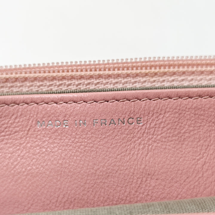 Chanel CC Caviar Wallet on Chain