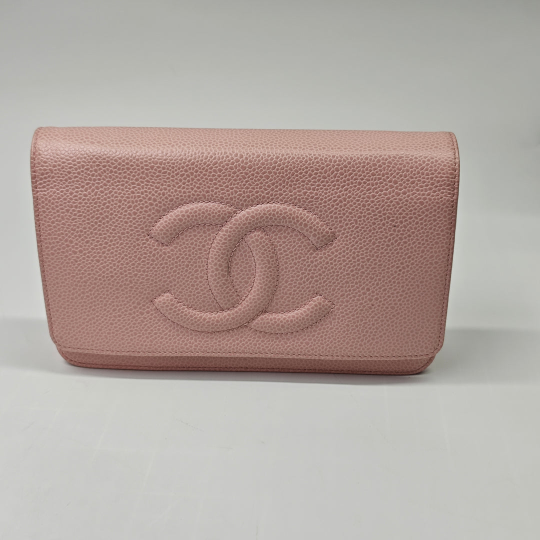 Chanel CC Caviar Wallet on Chain