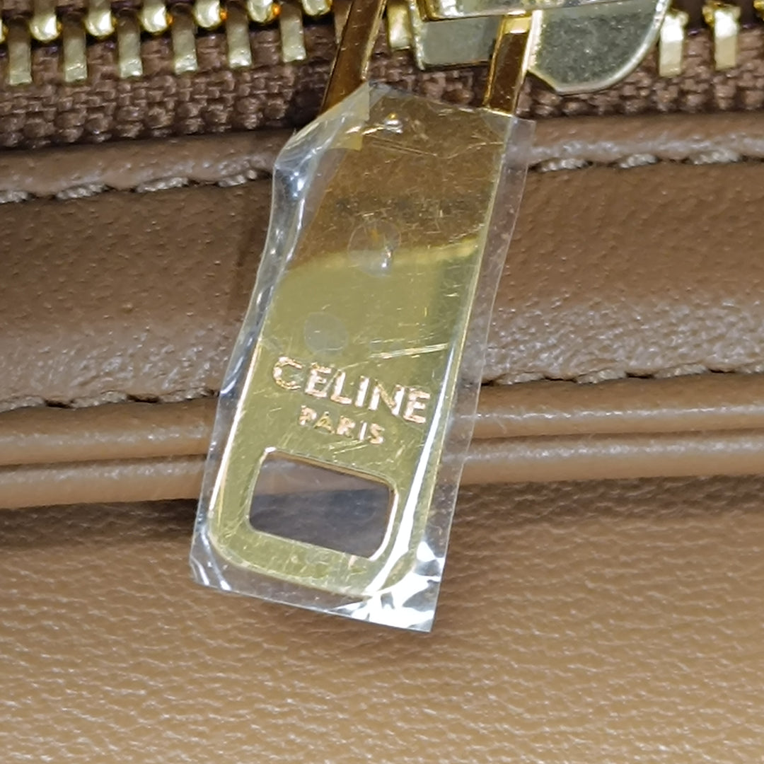 Celine Teen brillant Cuir de veau Triomphe Sac porté croisé