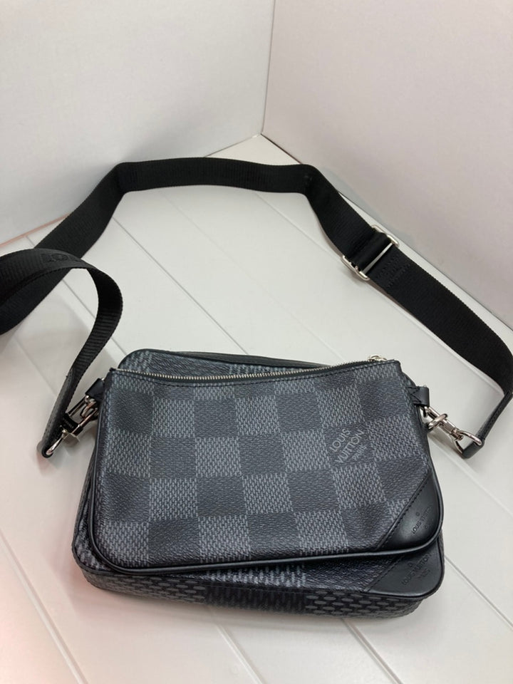 Louis Vuitton Damier Graphite Trio Messenger