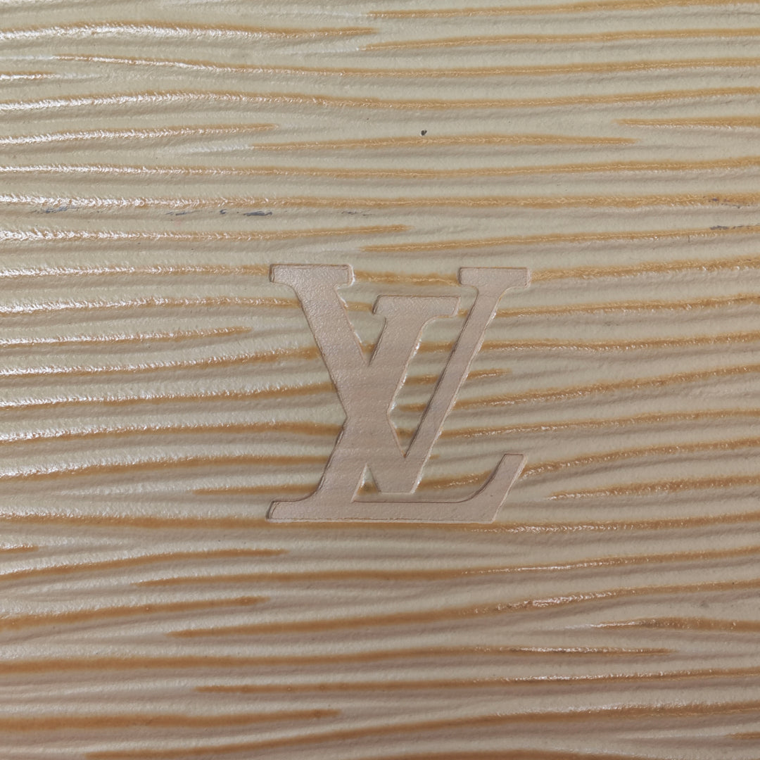 Louis Vuitton Epi Pochette Accessoires