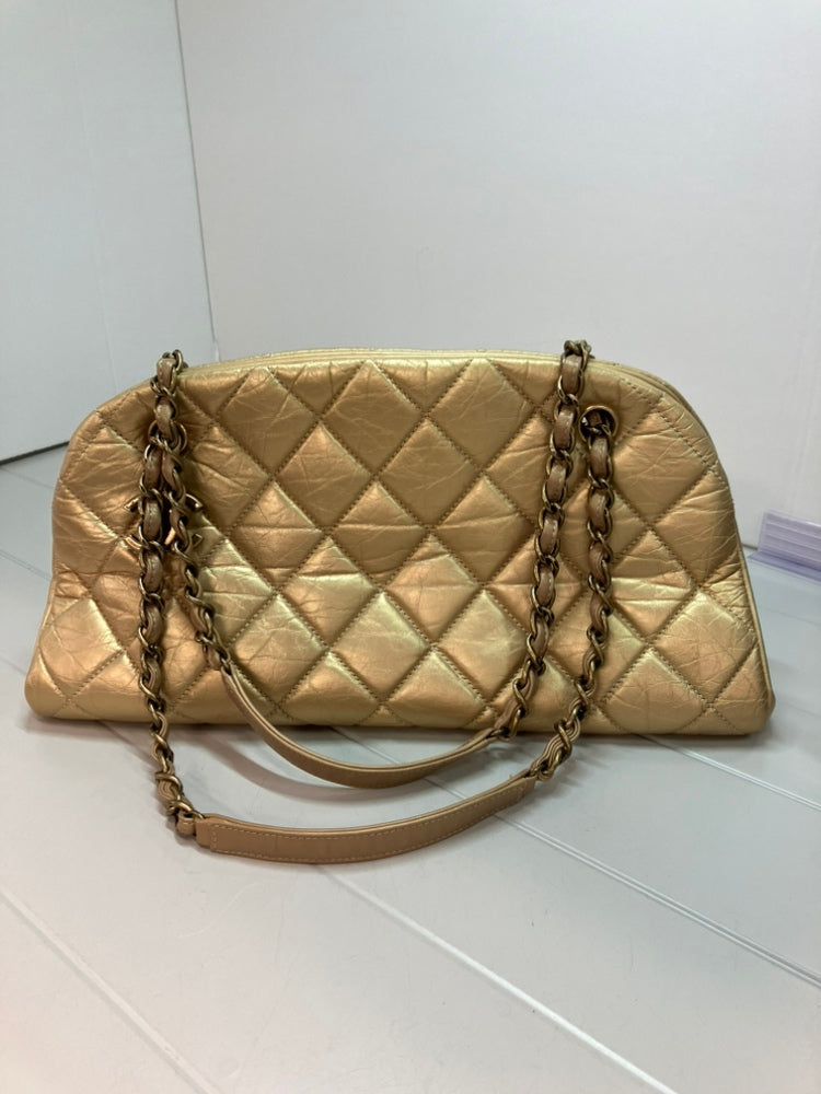 Chanel Medium vieilli Cuir de veau Just Mademoiselle Bowling Sac