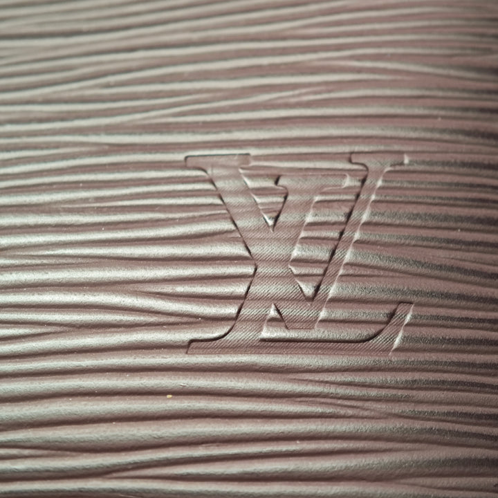 Louis Vuitton Epi Alma PM