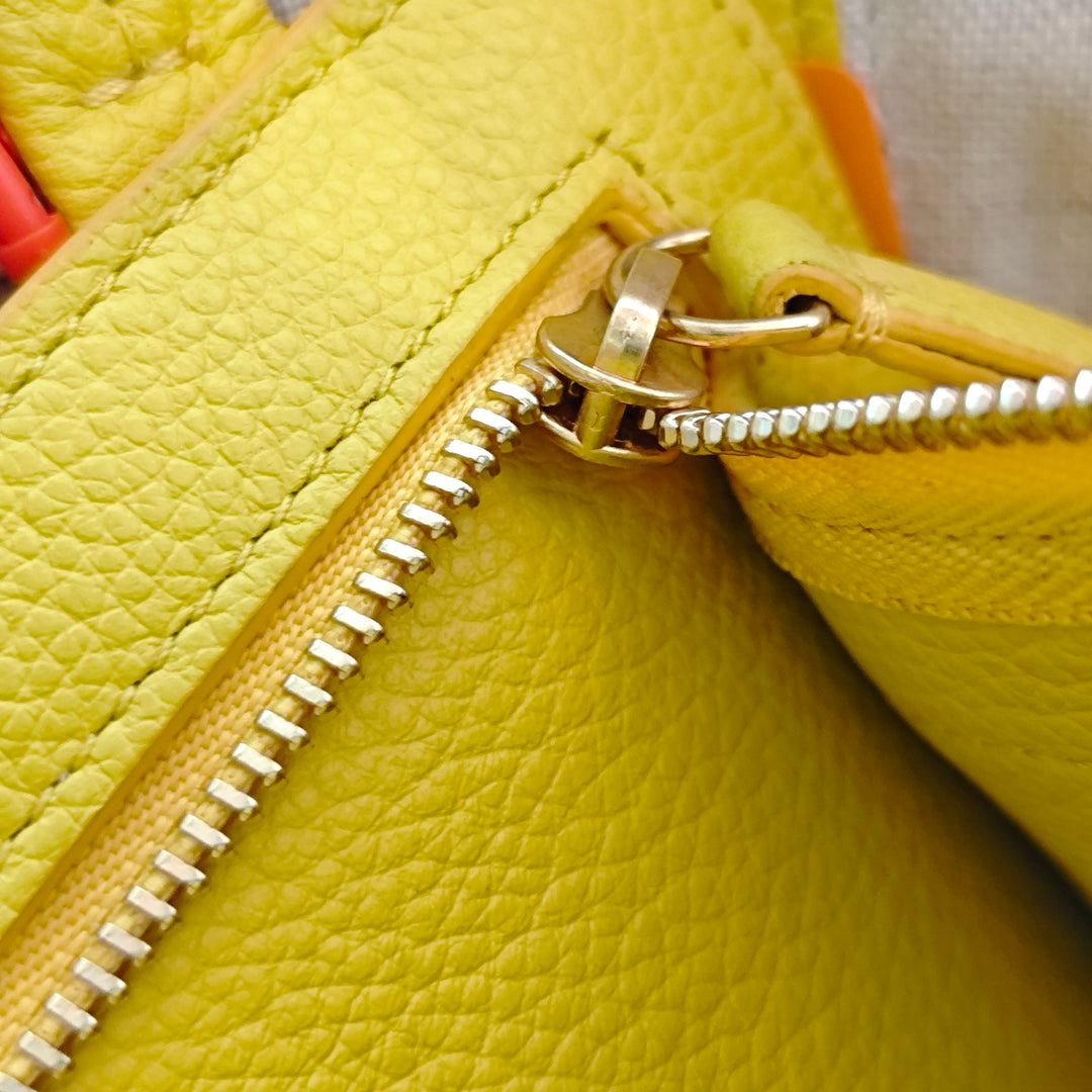 Celine Small Cuir de veau grainé Phantom Cabas Cabas