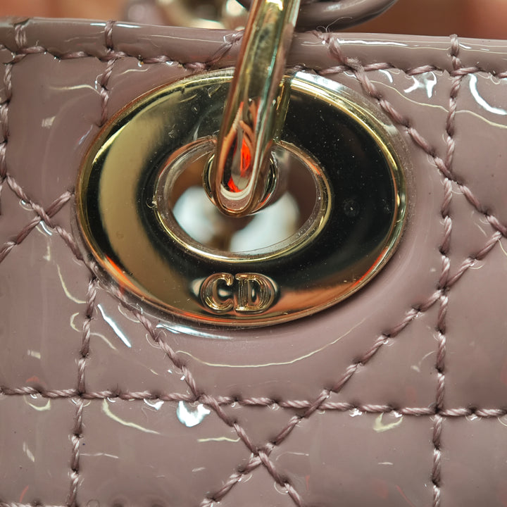 Dior Micro Cuir verni Cannage Lady Dior