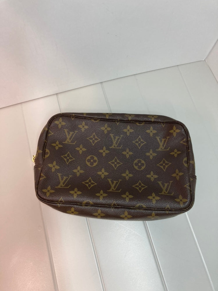 Louis Vuitton Monogram Trousse Toilette 23