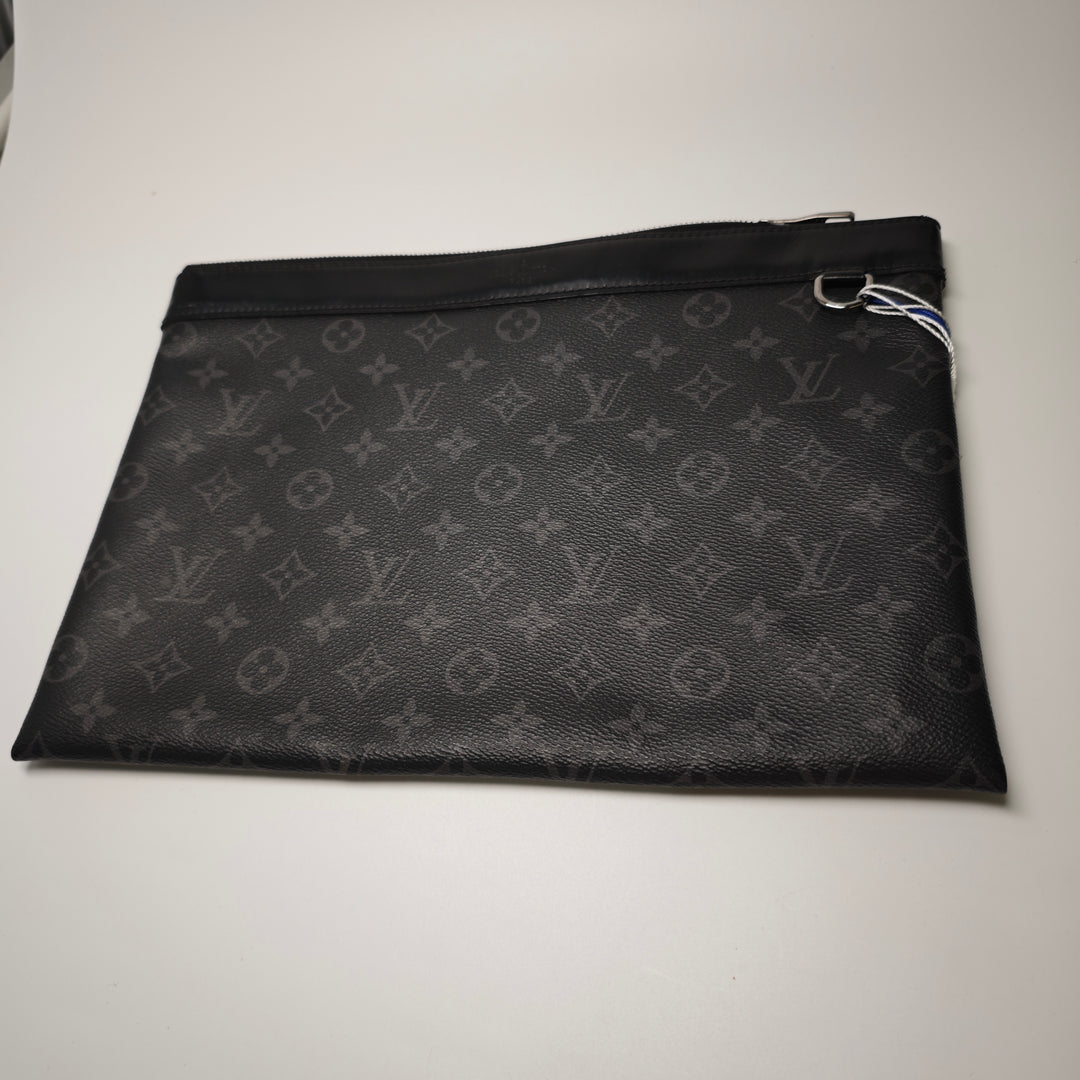 Louis Vuitton Monogram Eclipse Discovery Pochette GM