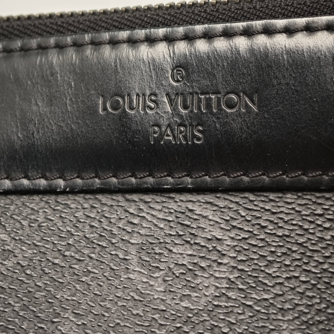 Louis Vuitton Monogram Eclipse Discovery Pochette GM
